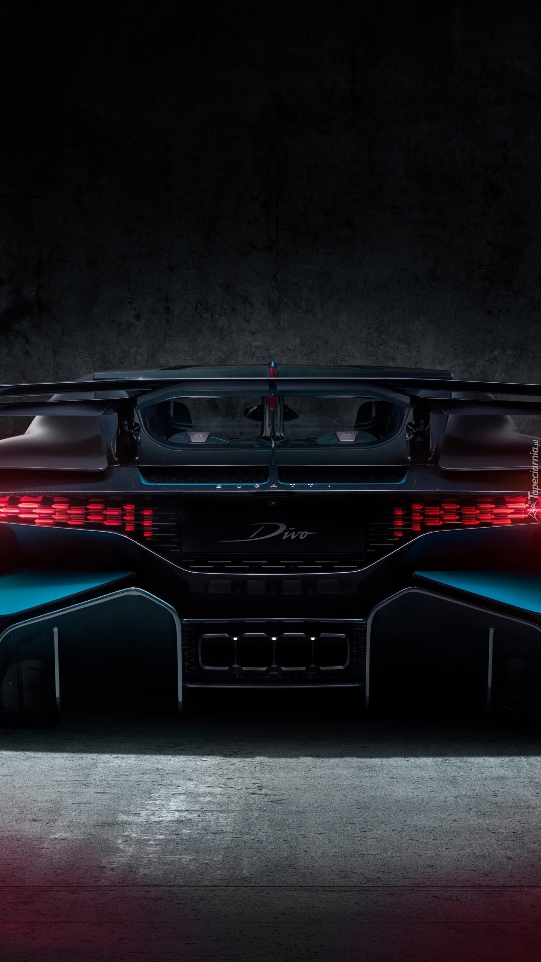 Bugatti Divo tyłem