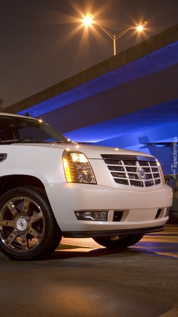 Cadillac Escalade z przodu