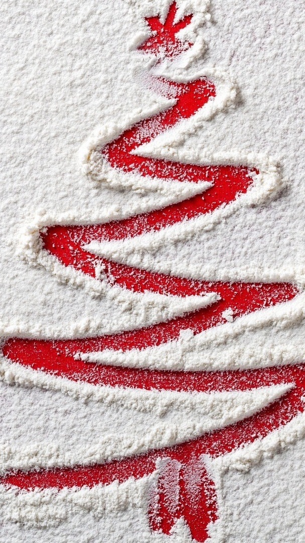 Choinka narysowana na śniegu