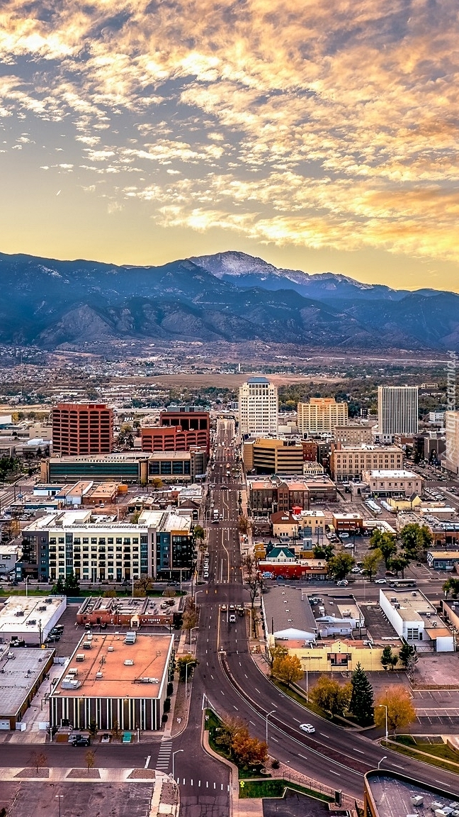 Colorado Springs i Góry Skaliste