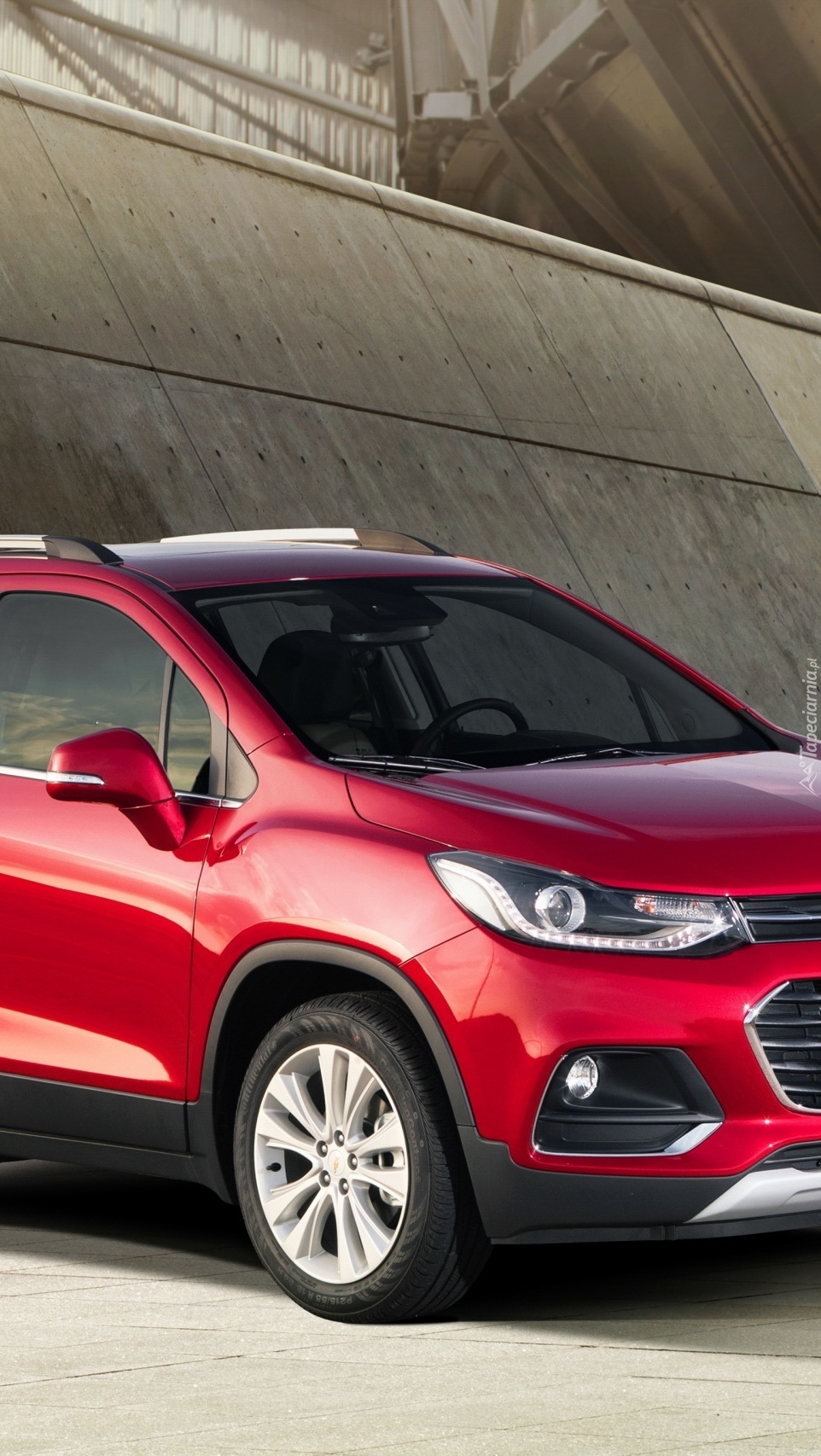 Czerwony Chevrolet Trax