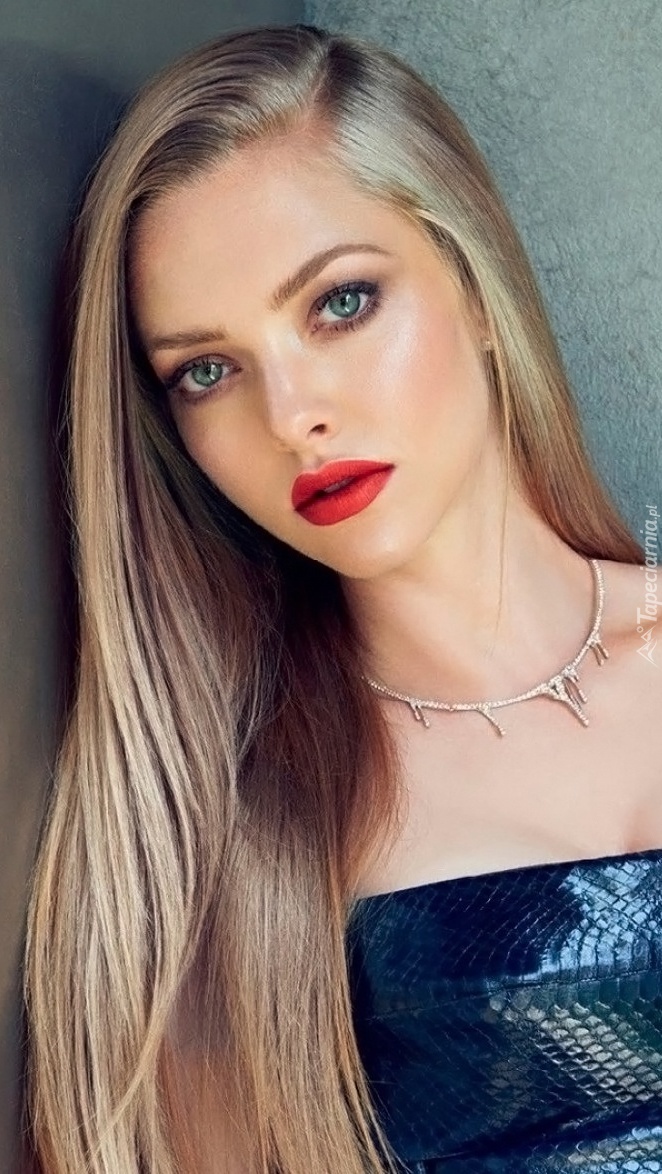 Długowłosa  Amanda Seyfried