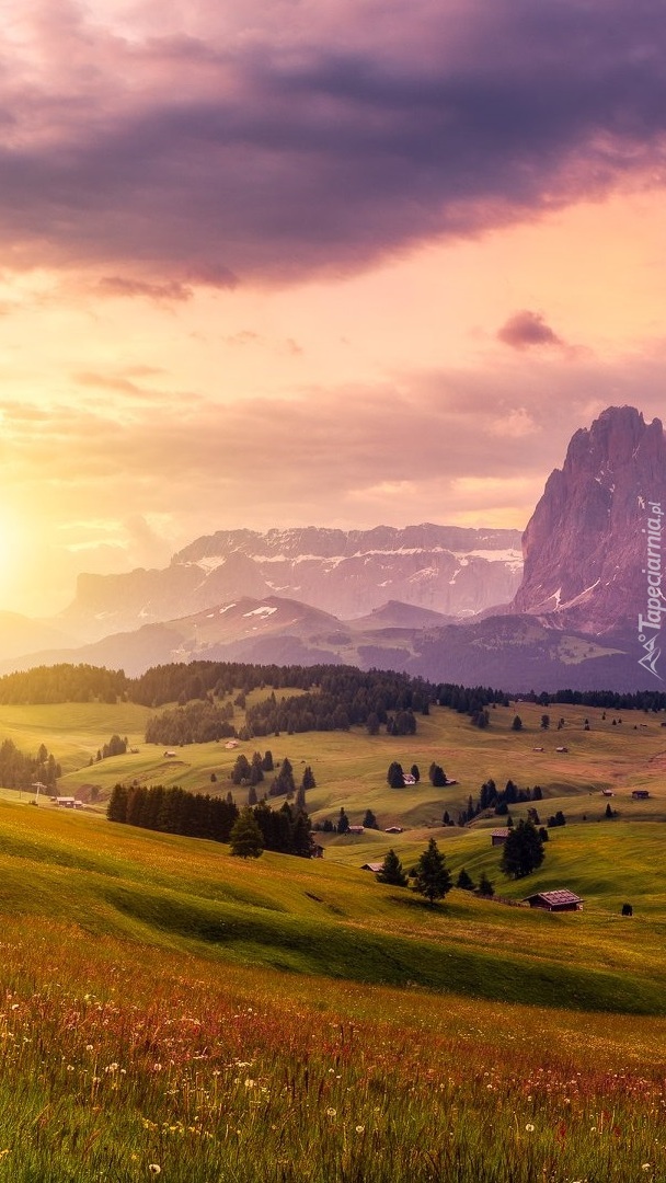 Dolina Val Gardena w Dolomitach