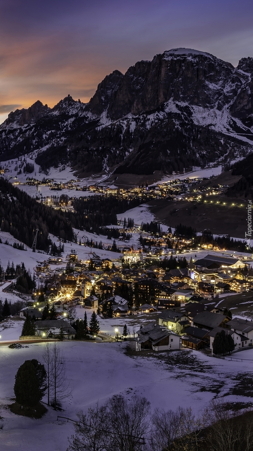 Dolina Val Gardena zimą