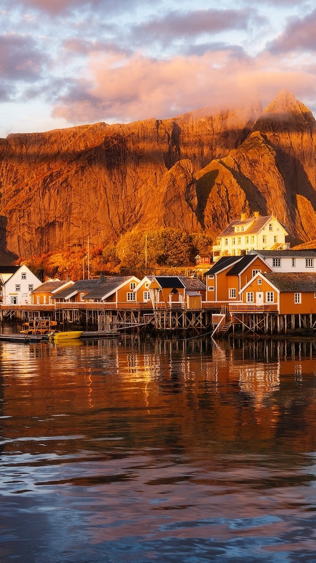 Domy i góry w Norwegii