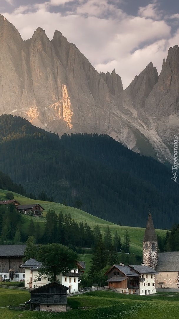 Domy we wsi Santa Maddalena