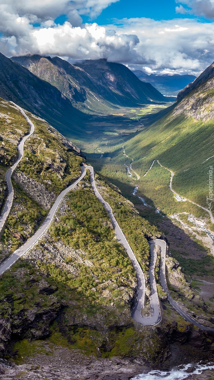 Droga Trolli w dolinie Romsdalen