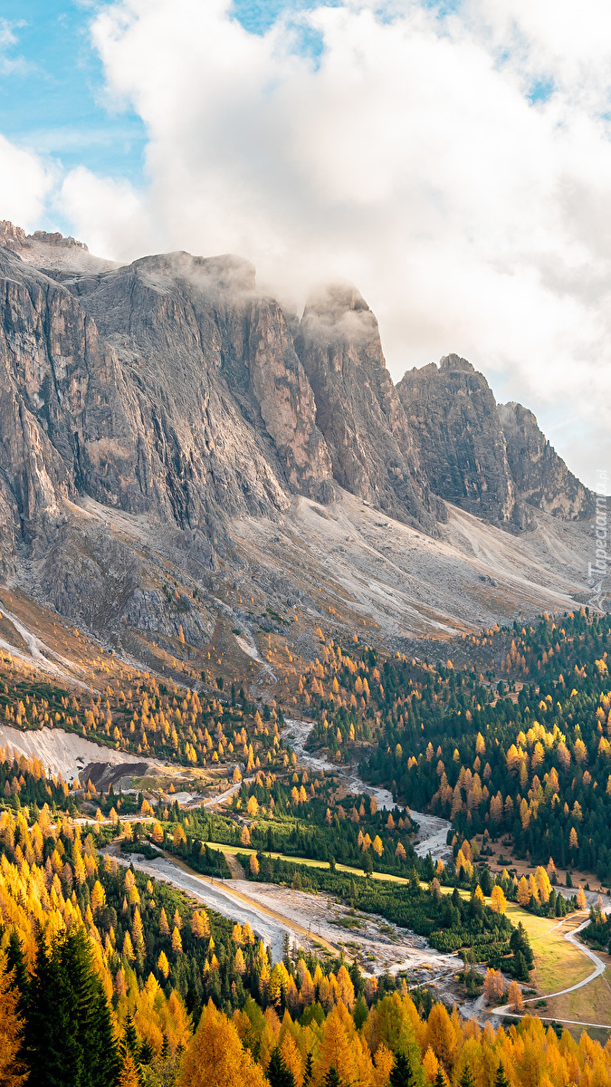 Drogi na przełęczy Passo Gardena