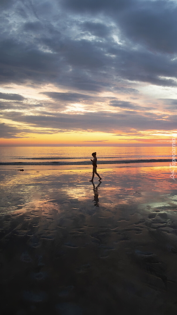 Dziewczyna na plaży