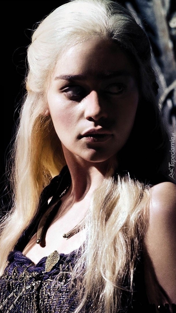 Emilia Clarke jako Daenerys