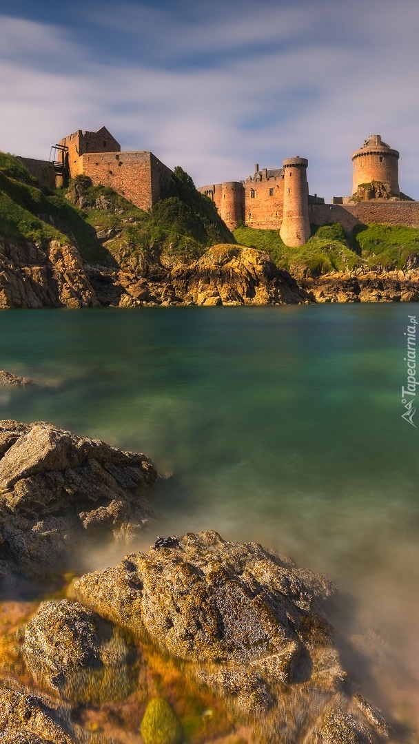 Fort la Latte nad zatoką Saint Malo