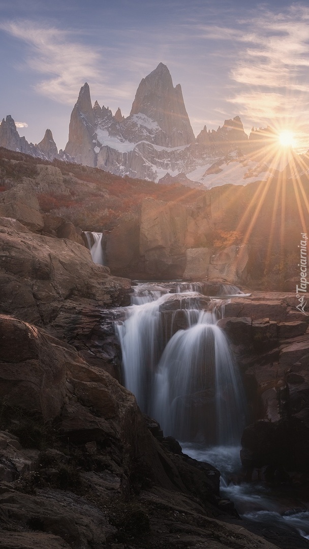 Góra Fitz Roy w promieniach słońca