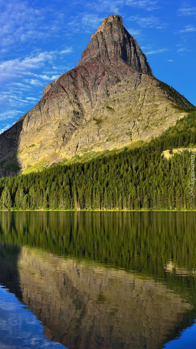 Góra Grinnell Mountain nad jeziorem Swiftcurrent Lake