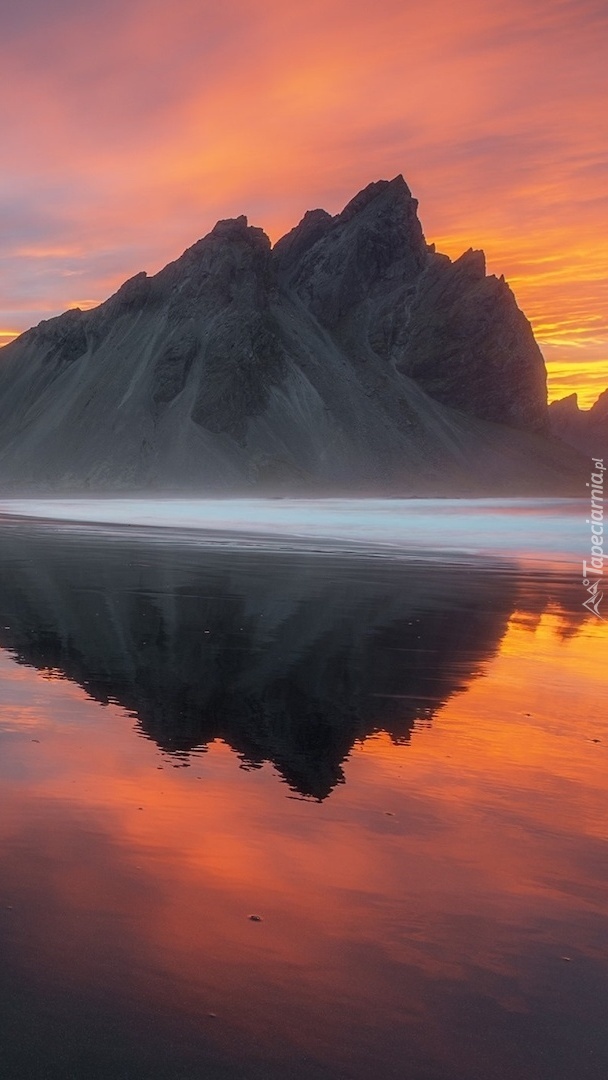 Góra Vestrahorn w Islandii