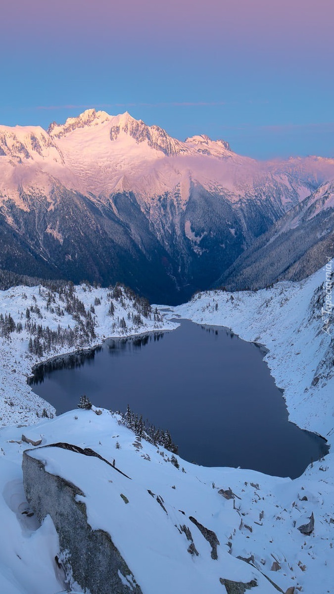 Górskie jezioro Hidden Lake