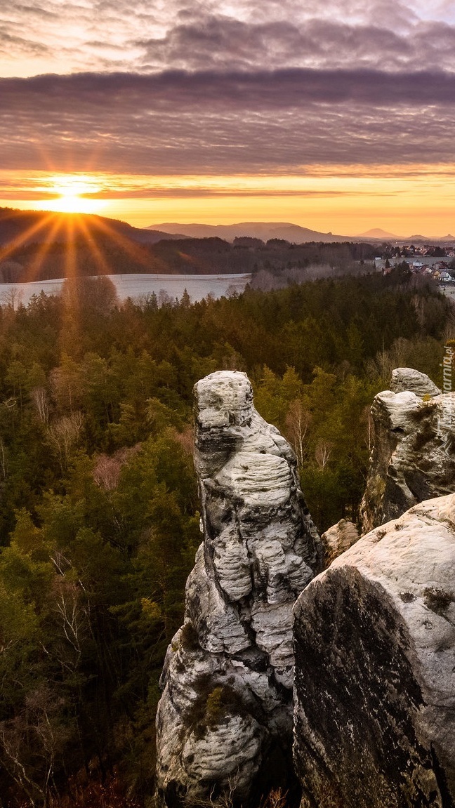 Góry Połabskie w słońcu