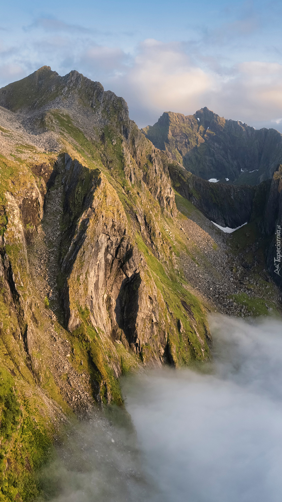 Góry Skandynawskie we mgle