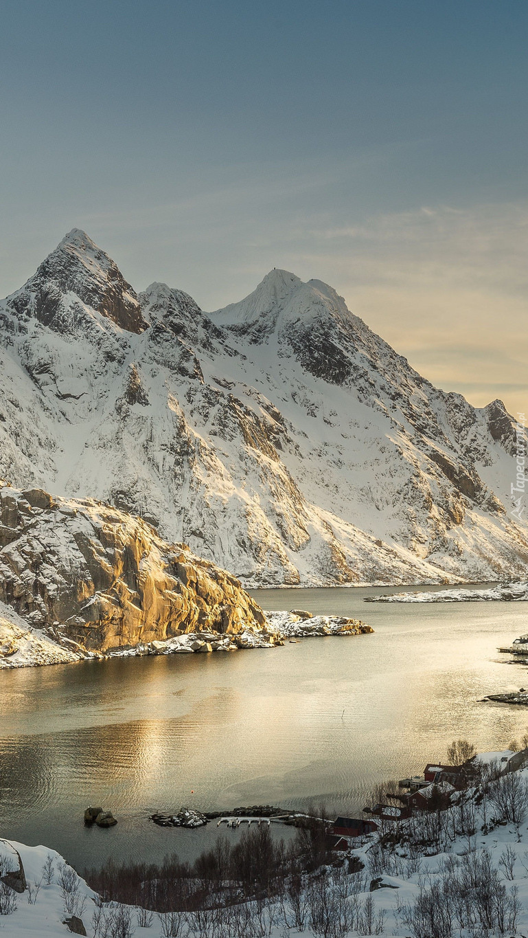 Góry w Norwegii zimową porą