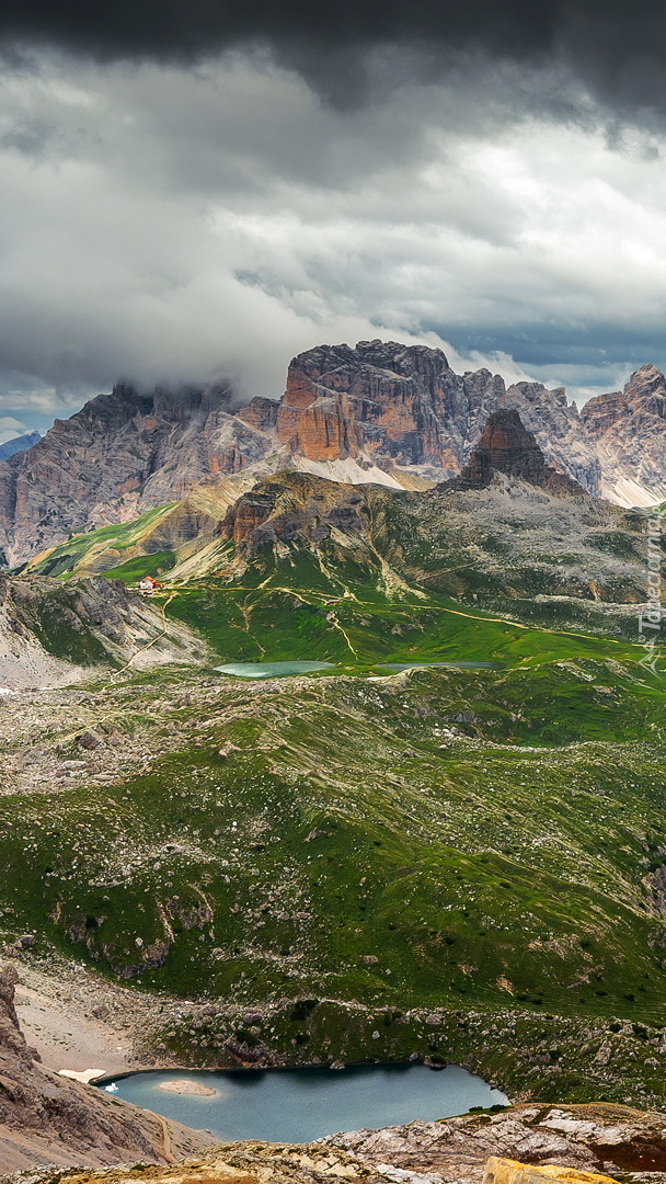 Jeziora w Dolomitach