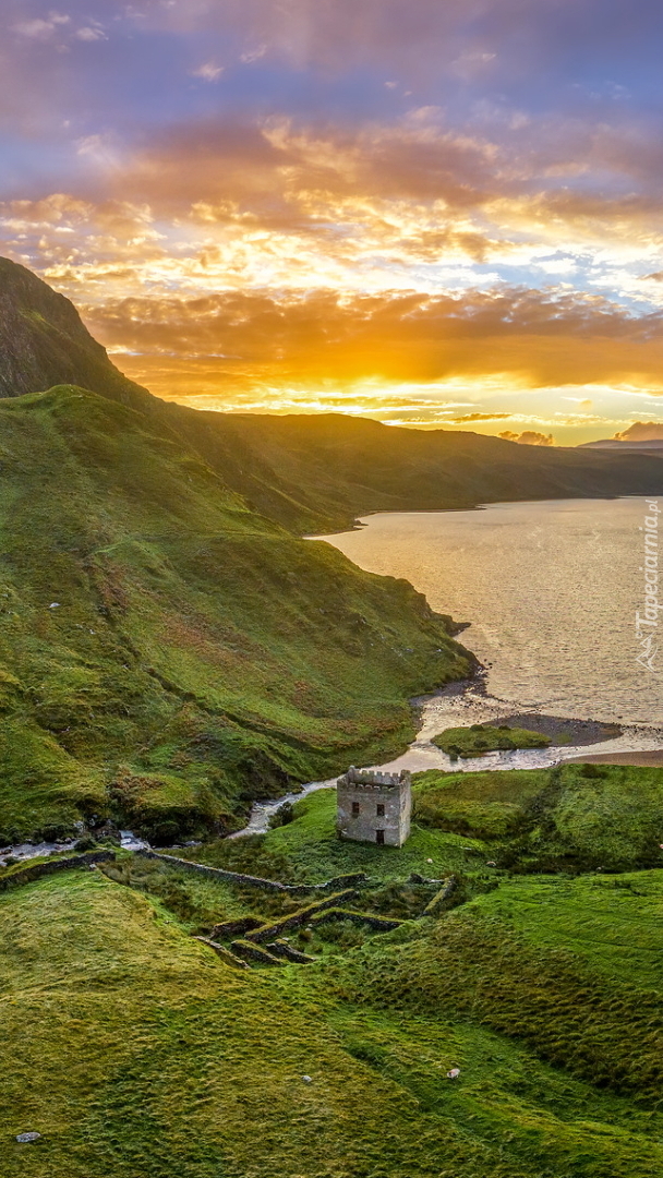 Jezioro Altan Lough w Irlandii