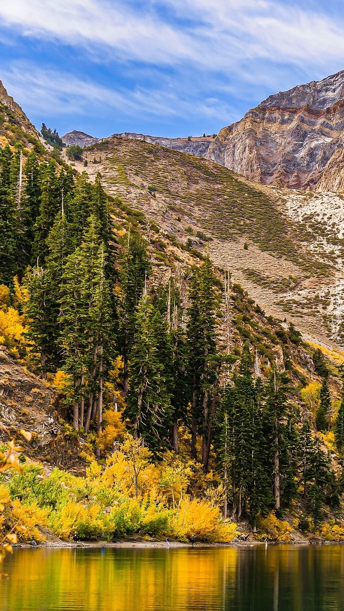 Jezioro Convict Lake i góry Sierra Nevada