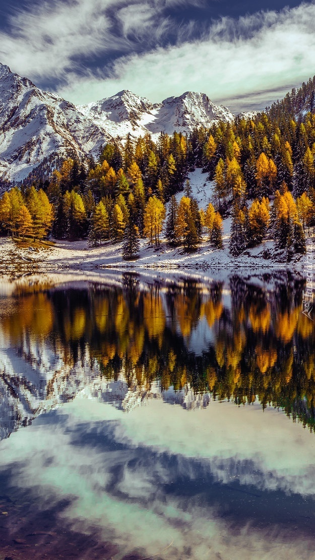 Jezioro Duisitzkarsee późną jesienią