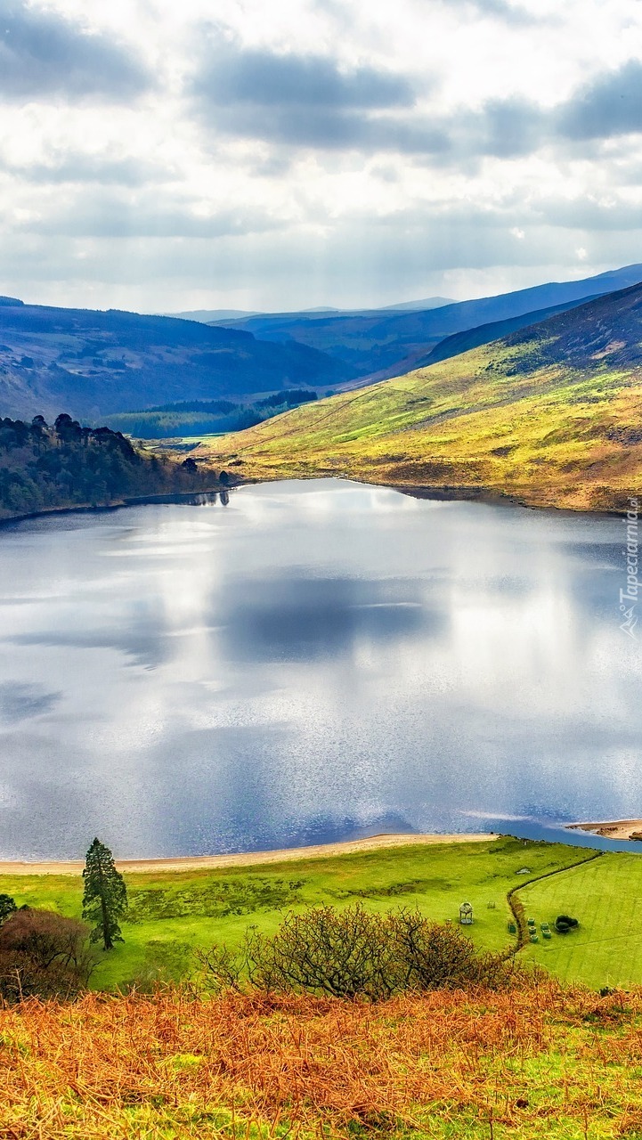 Jezioro Lough Tay w Irlandii