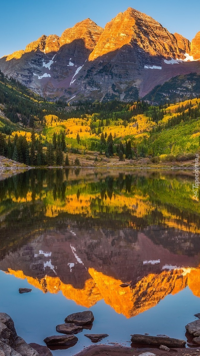 Jezioro Maroon Lake w Górach Skalistych