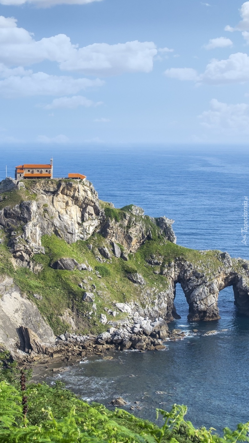 Kaplica Jana Chrzciciela na wyspie Gaztelugatxe