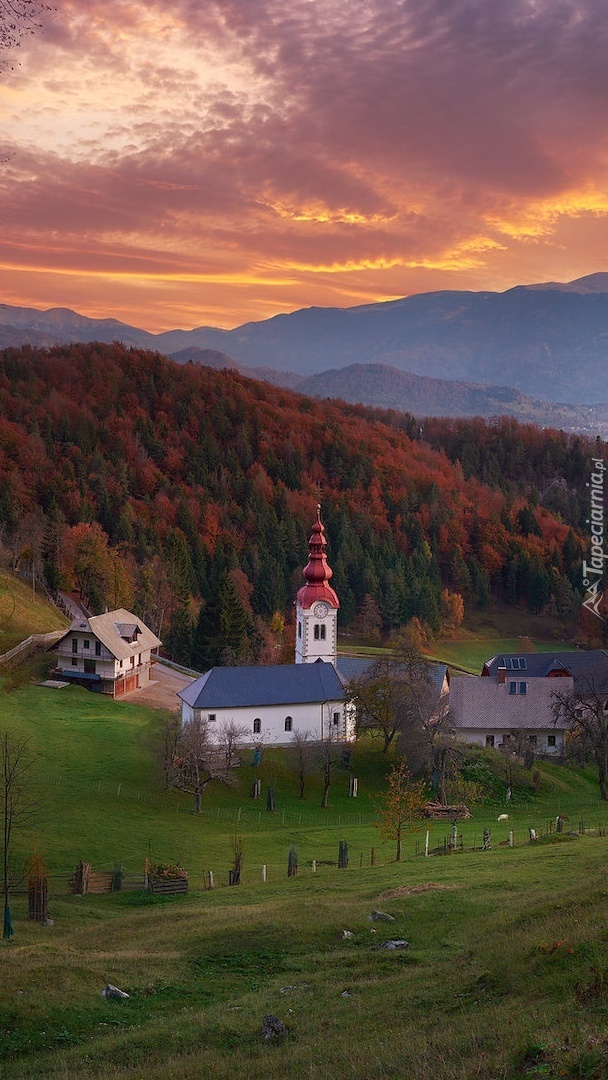 Kościół w dolinie