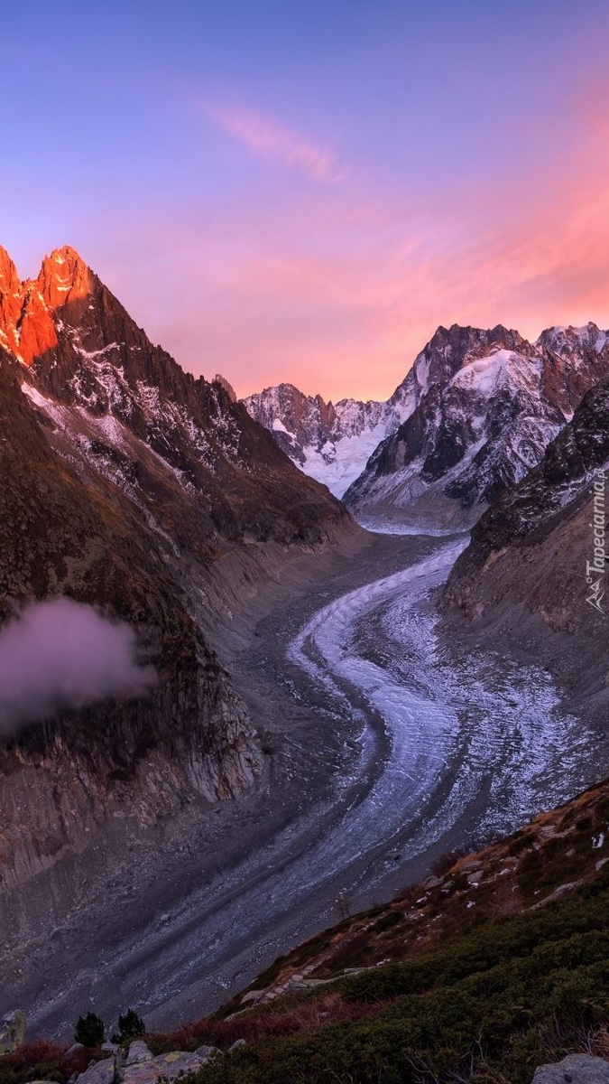 Lodowiec Mer de Glace w Alpach