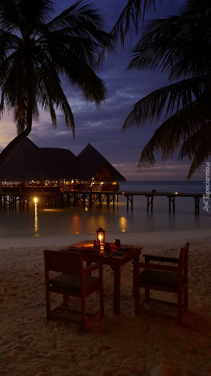 Malediwy wieczorową porą