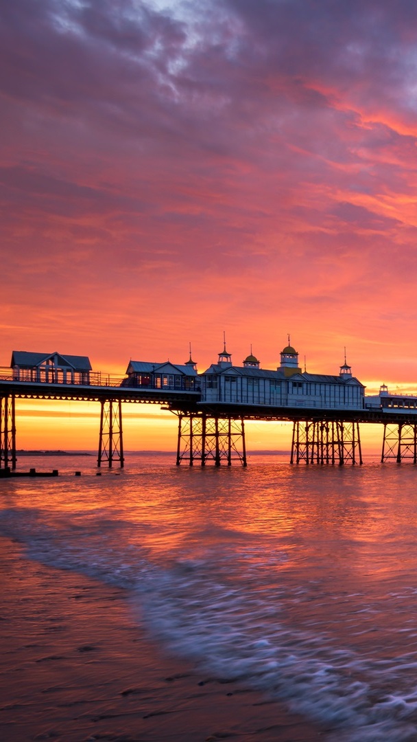 Molo Eastbourne Pier w Anglii