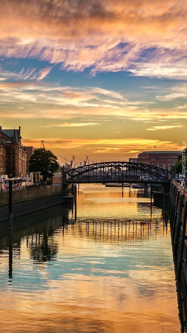 Most na kanale w Hamburgu