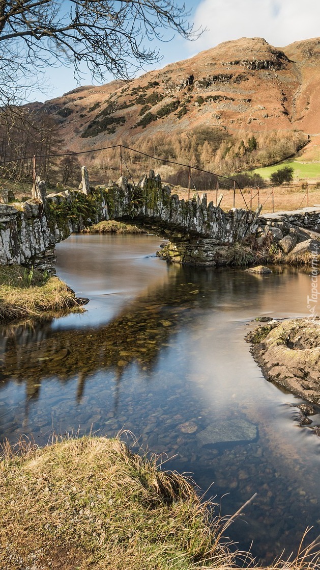 Most Slater Bridge nad rzeką River Brathay