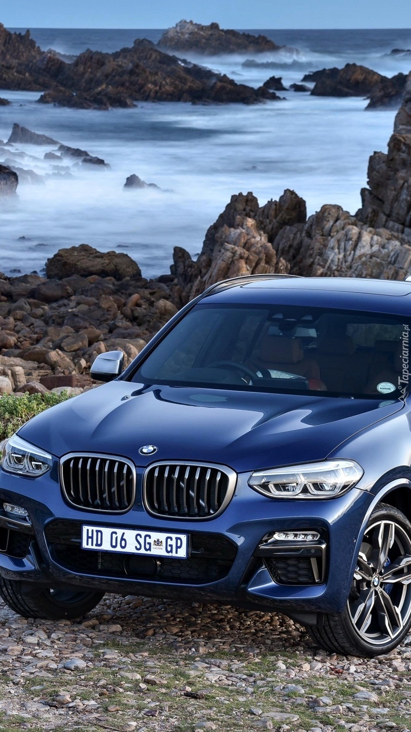 Niebieskie BMW X3 M40i