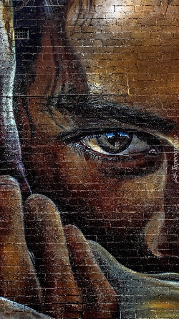 Oko kobiety w graffiti