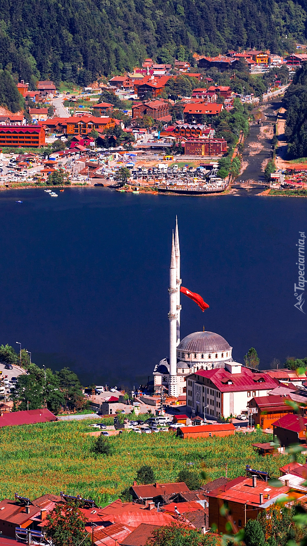 Panorama miasta Caykara w Turcji