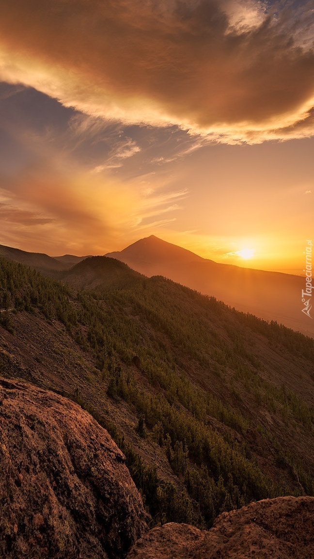 Park Narodowy Teide o zachodzie słońca