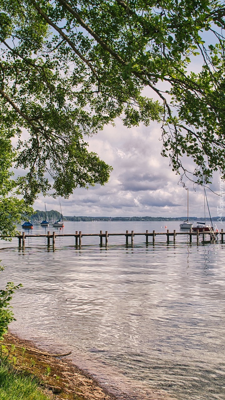 Pomost nad jeziorem Chiemsee