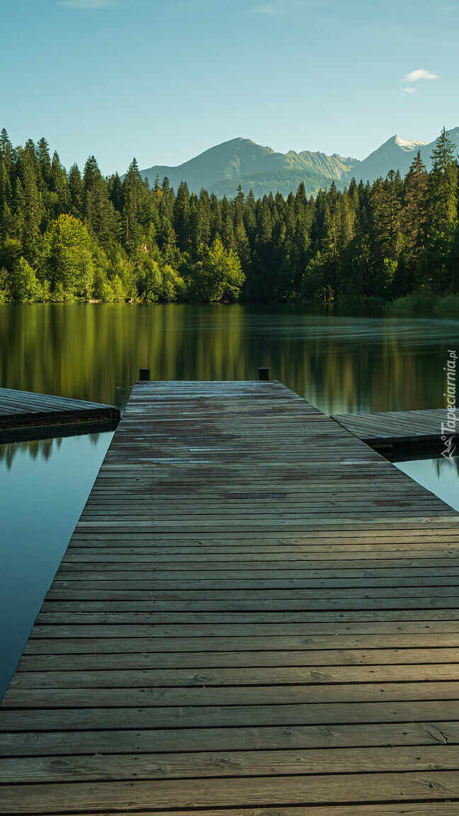 Pomosty nad jeziorem