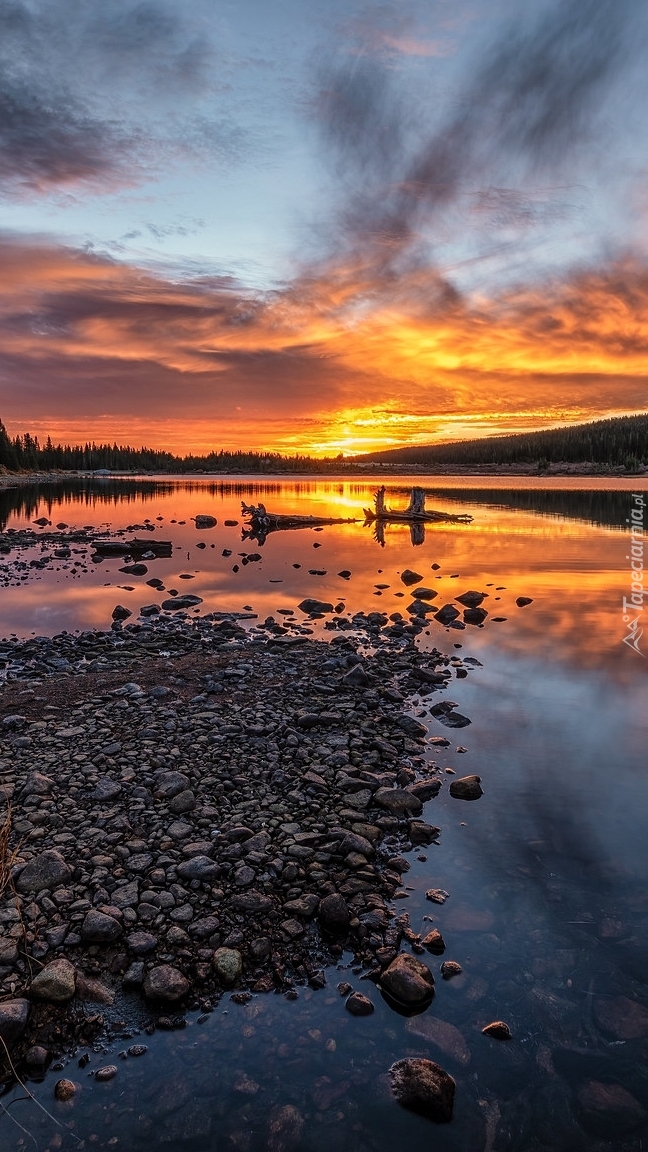 Poranek nad jeziorem Brainard Lake