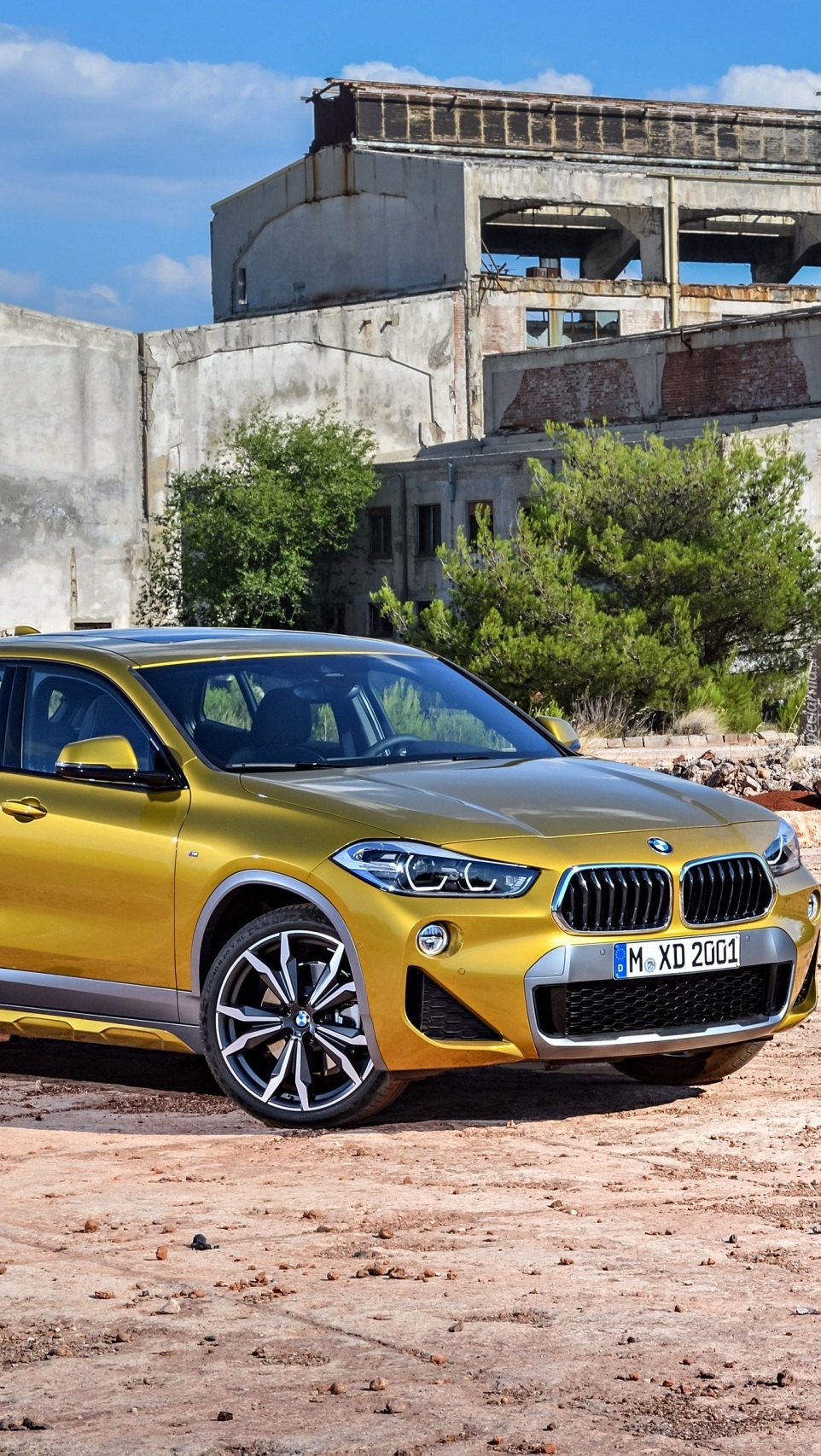 Przód BMW X2