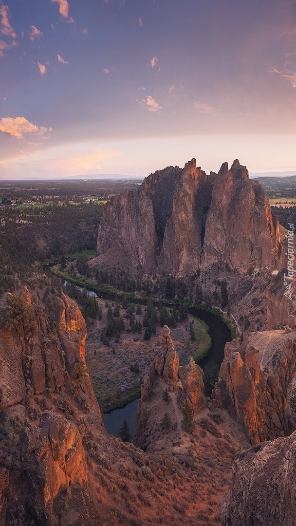 Rzeka Crooked River w Parku stanowym Smith Rock