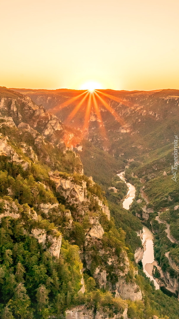 Rzeka w wąwozie Gorges du Tarn