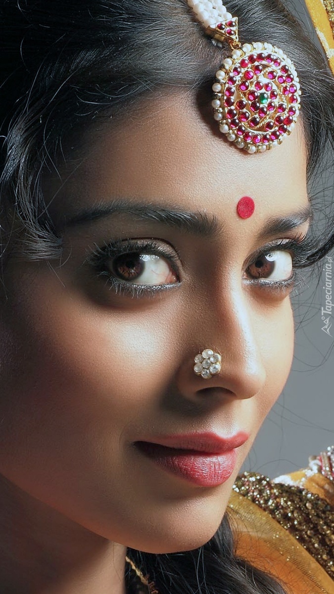 Shriya Saran