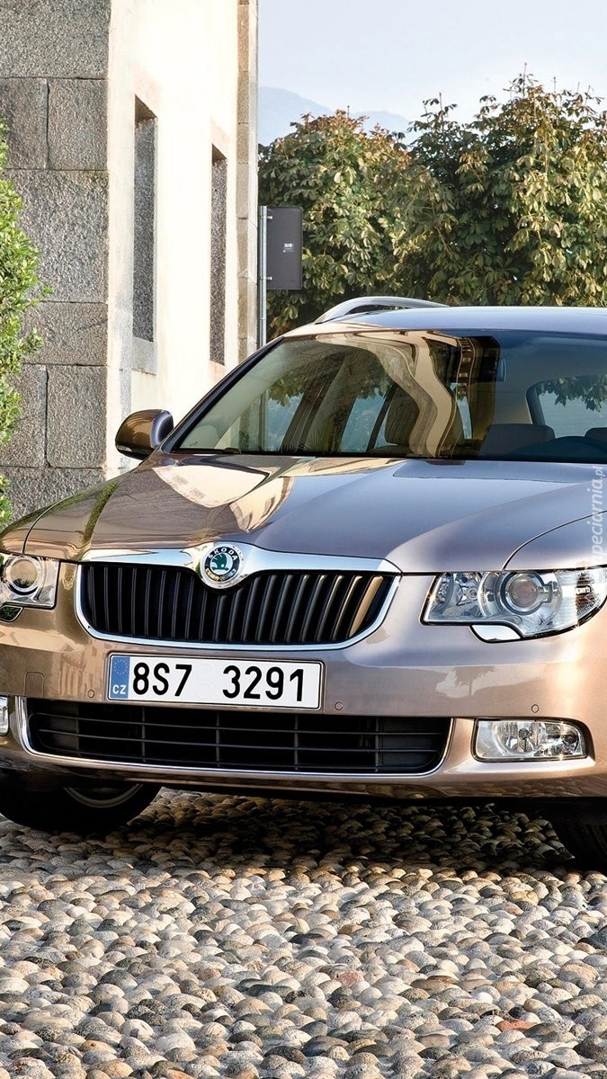 Skoda Superb Kombi