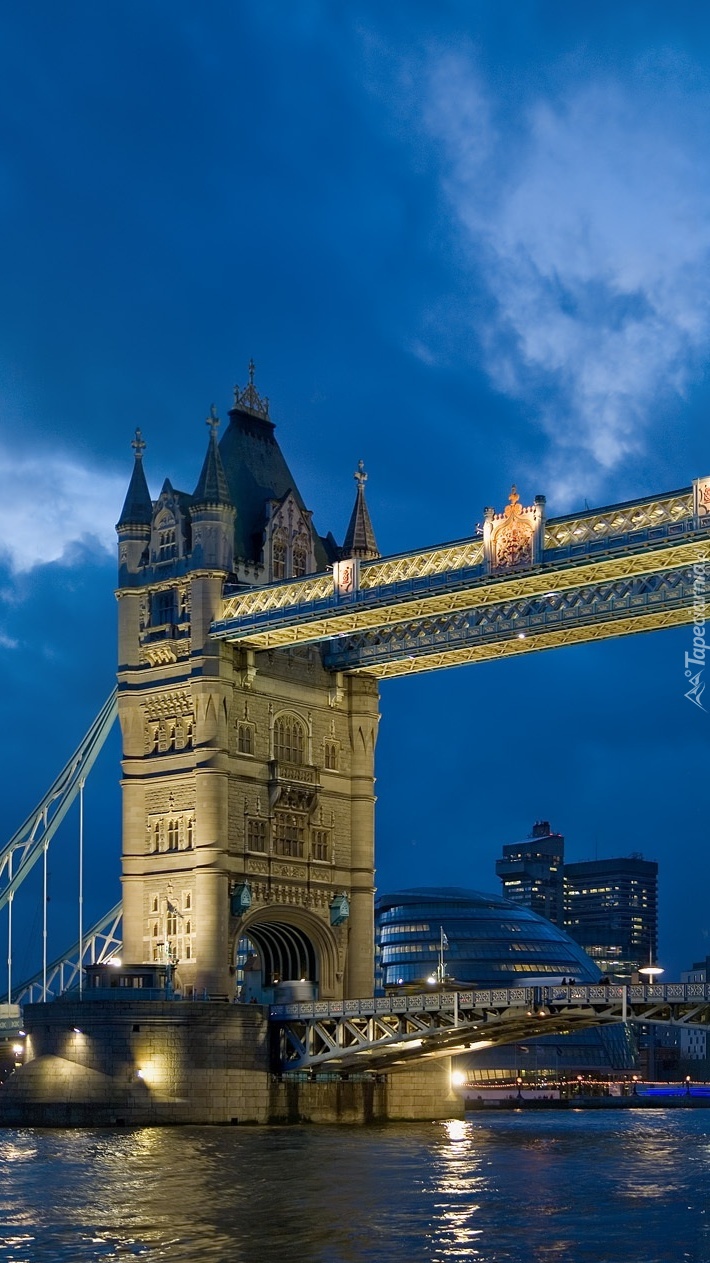 Tower Bridge nocą