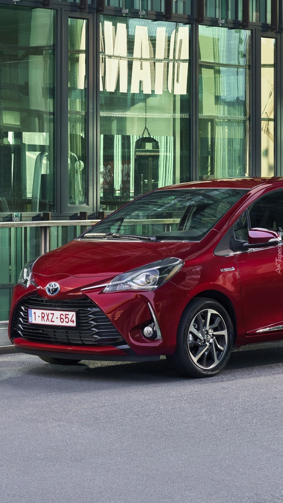 Toyota Yaris Hybrid 2017