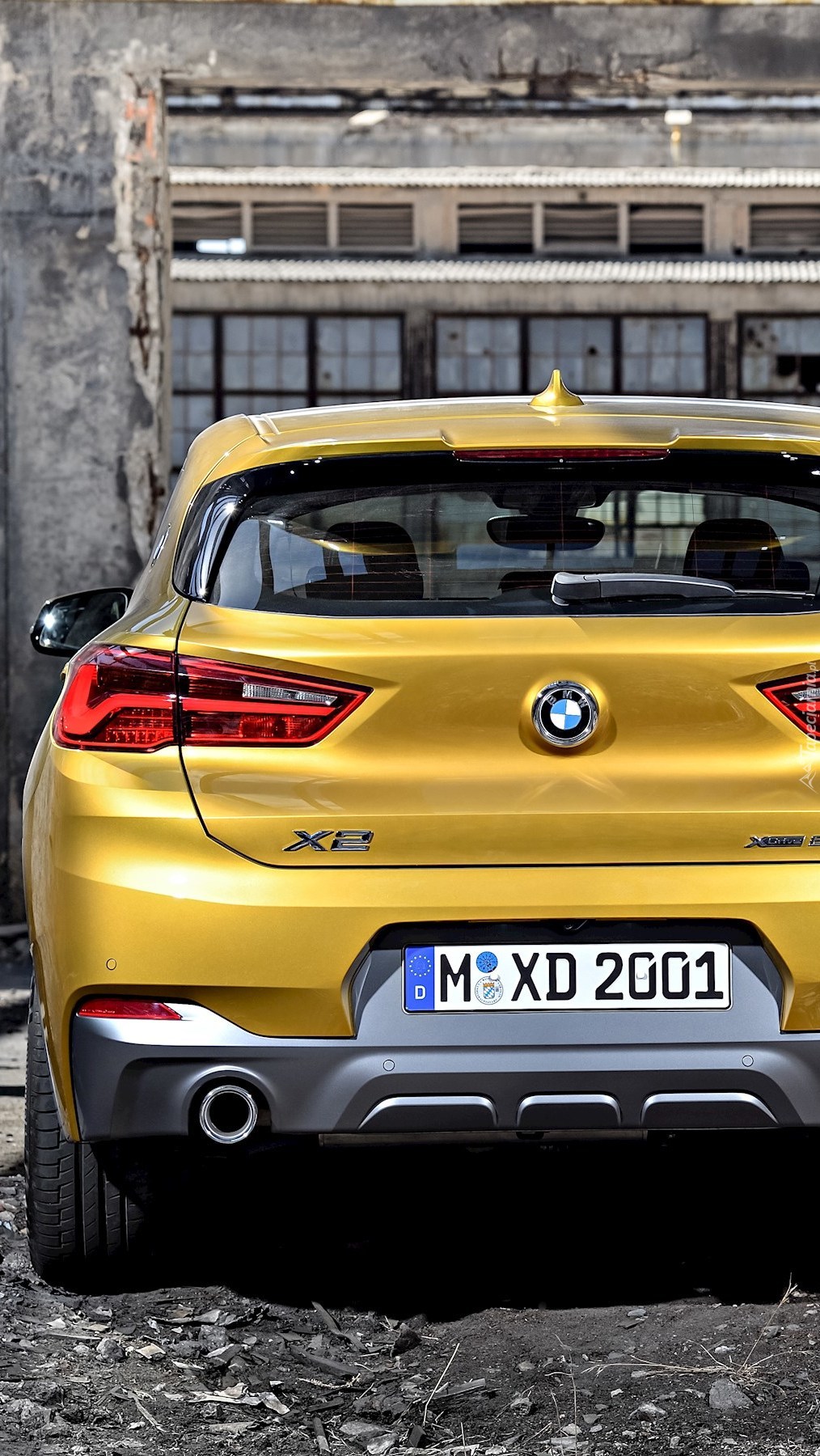 Tył BMW X2